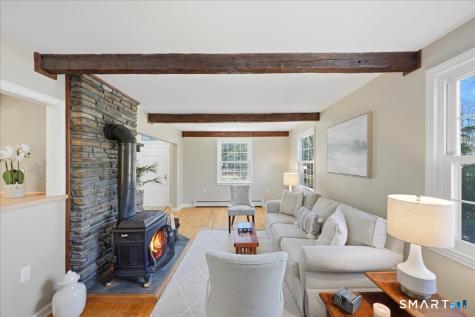 559 Route 81 Killingworth CT 06419