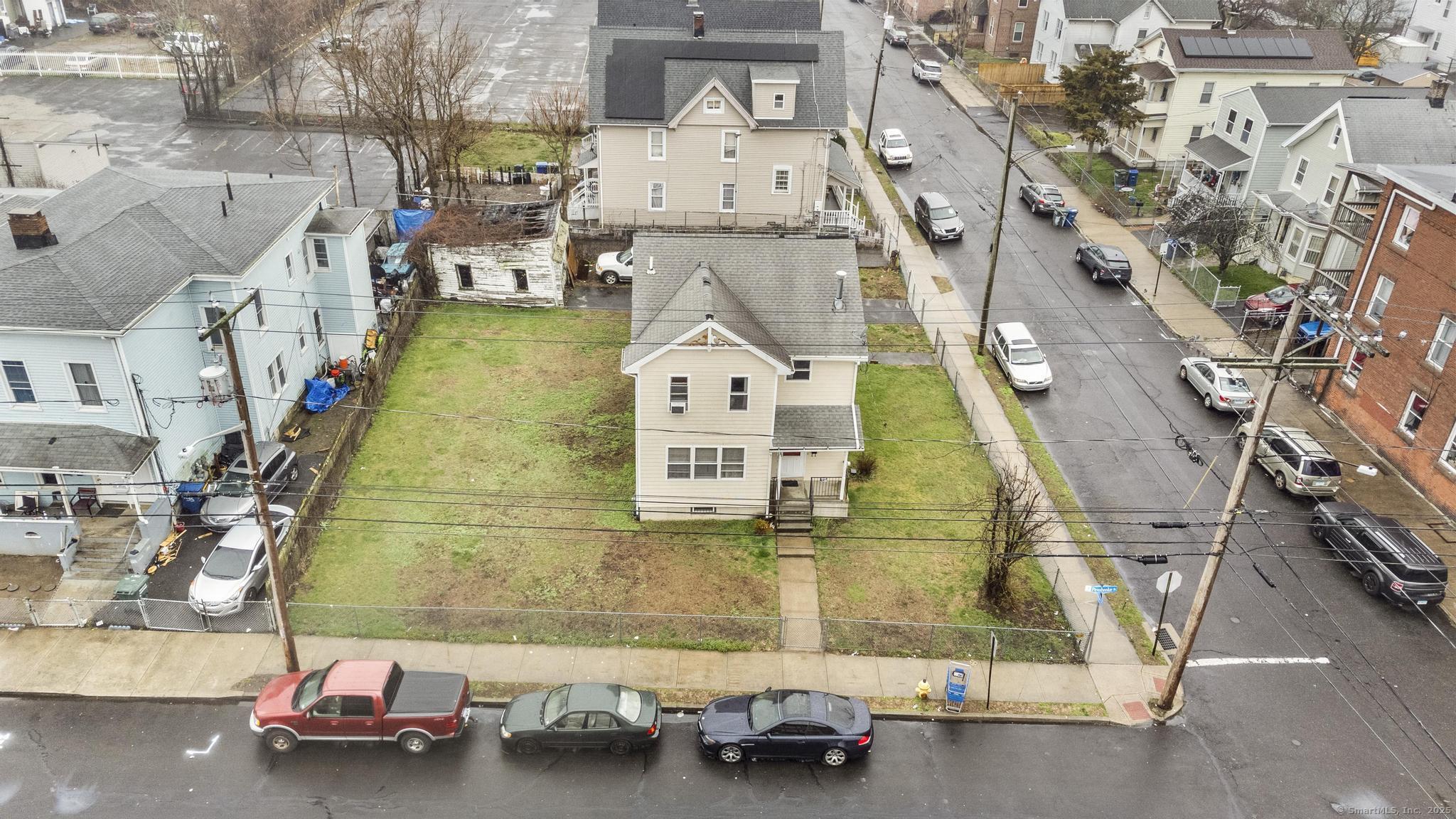 1147 Pembroke Street Bridgeport CT 06608