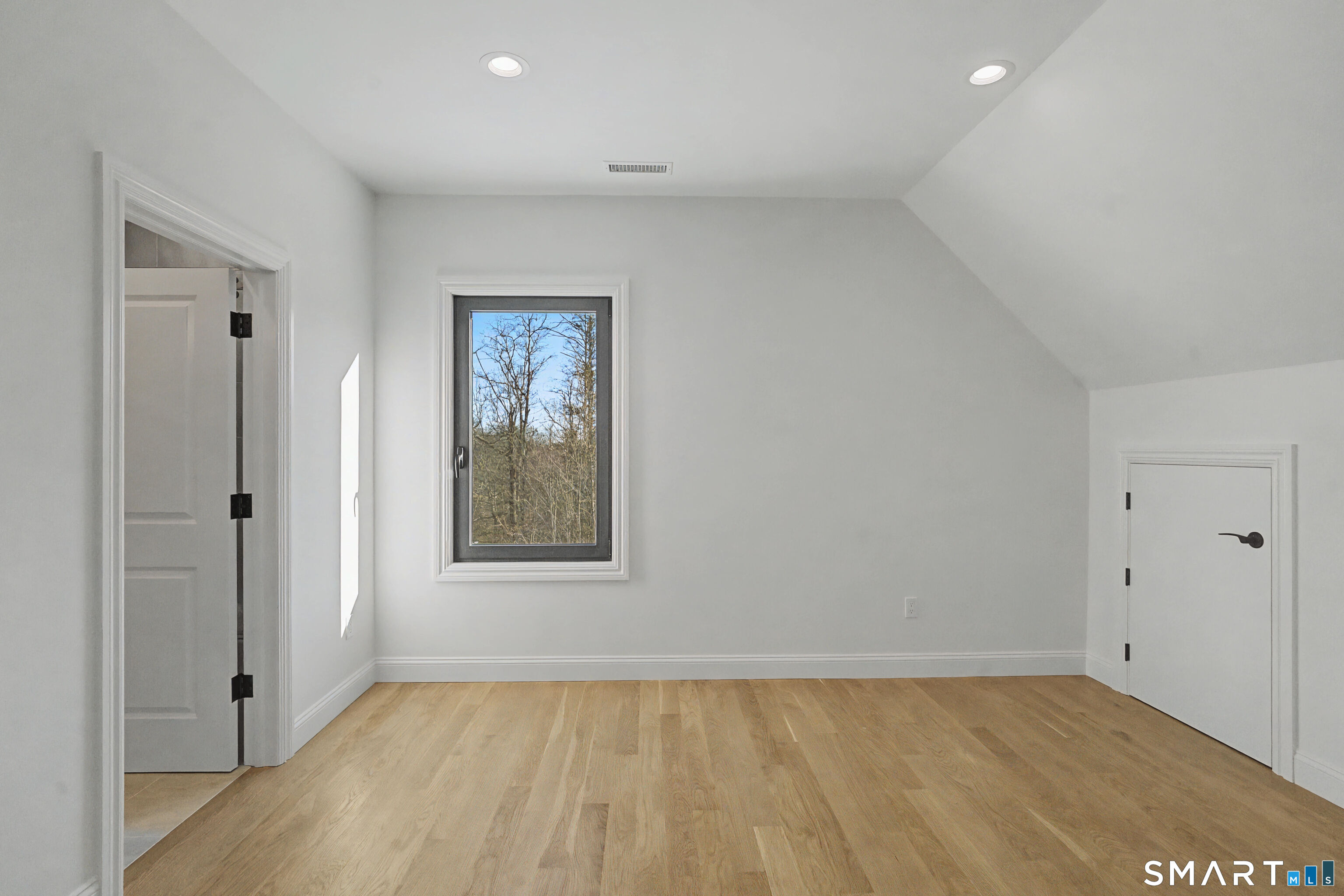 25 Spruce Mountain Trail Danbury CT 06810