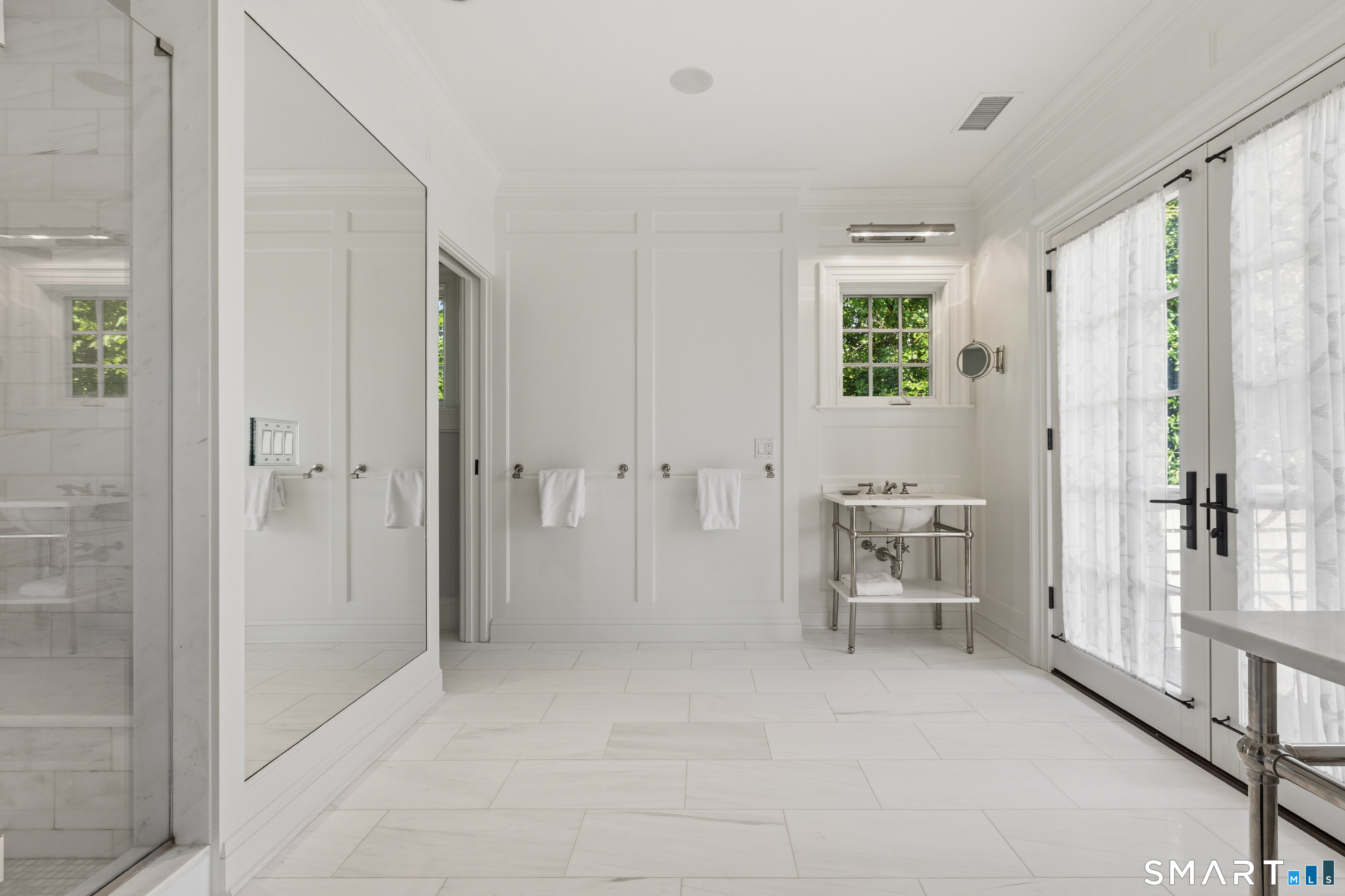 203 Shore Road Greenwich CT 06870
