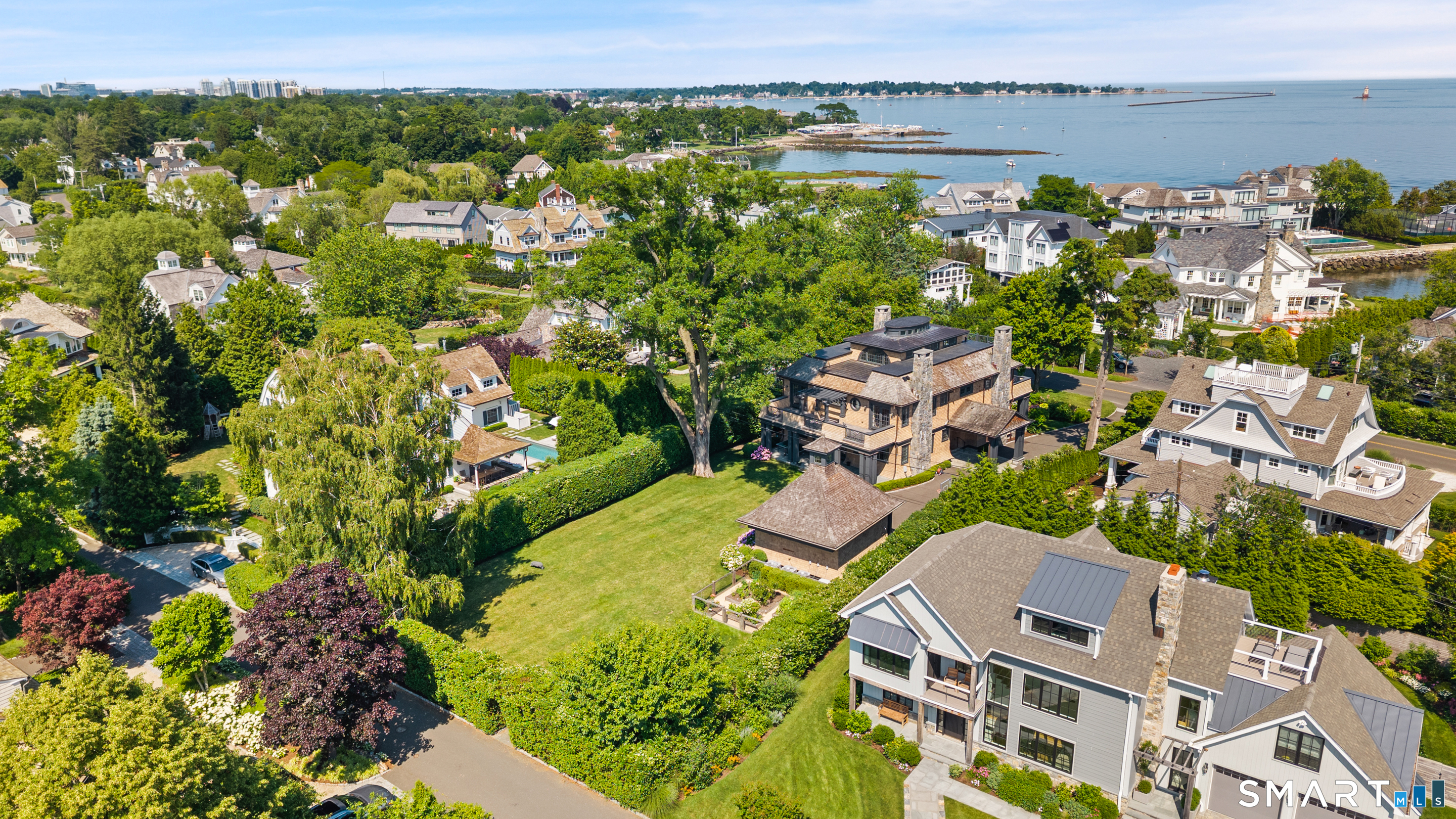 203 Shore Road Greenwich CT 06870