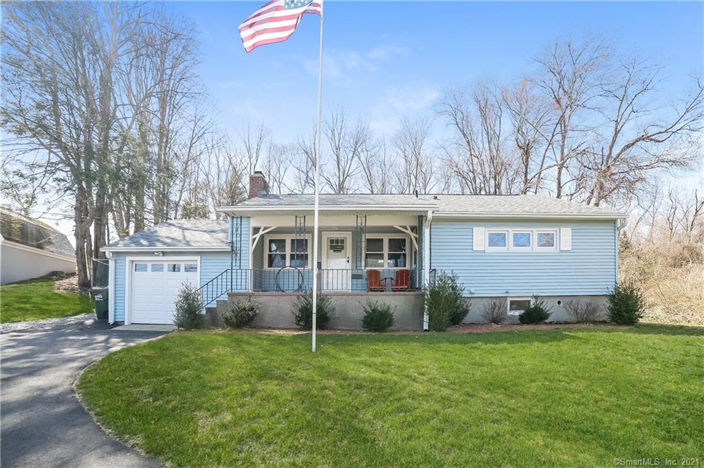 21 Three Mile Hill Road Middlebury CT 06762