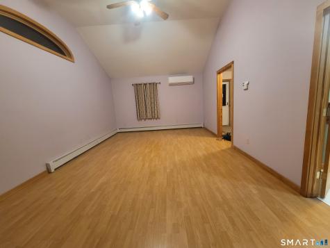 130 Woodbine Street Naugatuck CT 06770