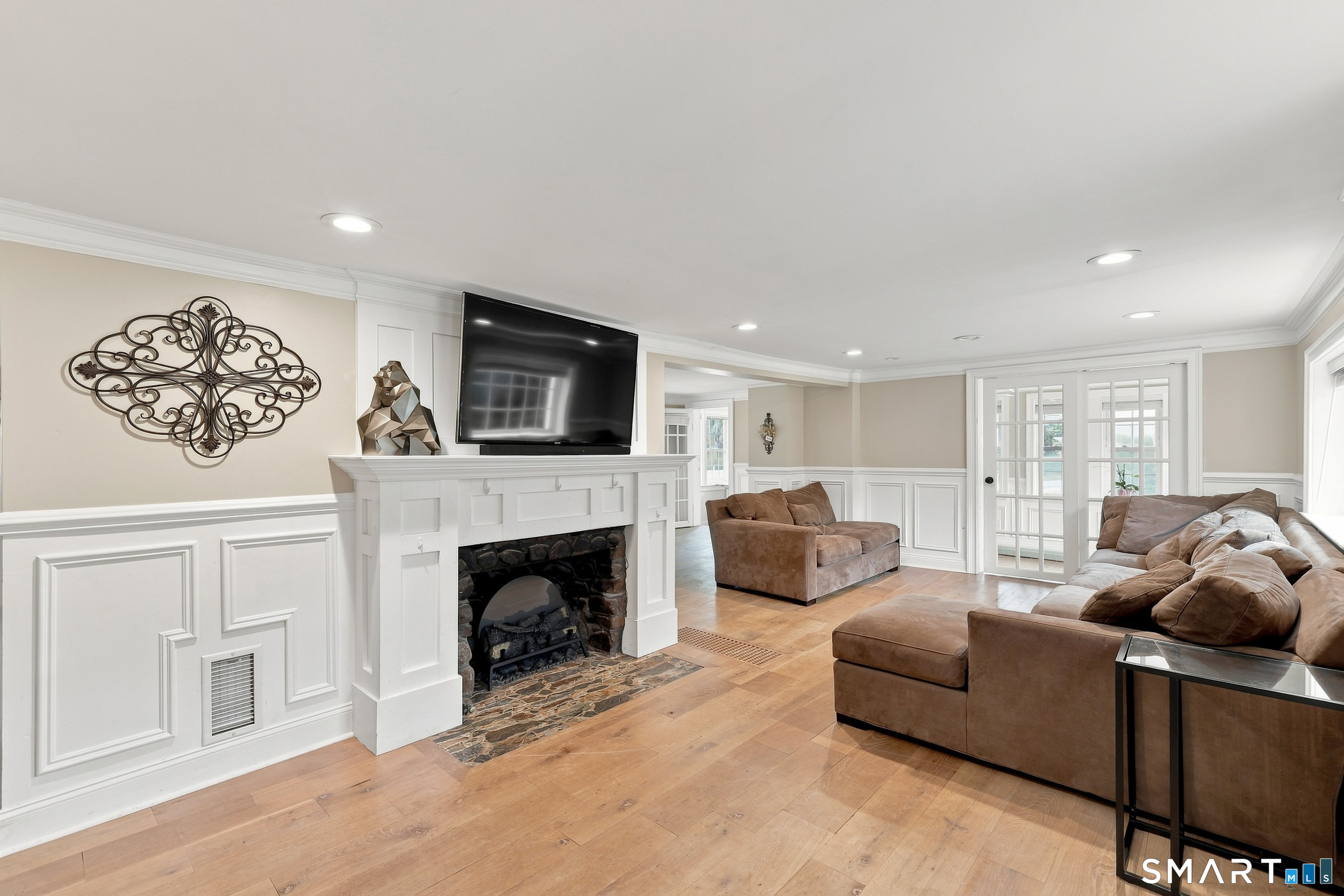 430 North Street Milford CT 06461