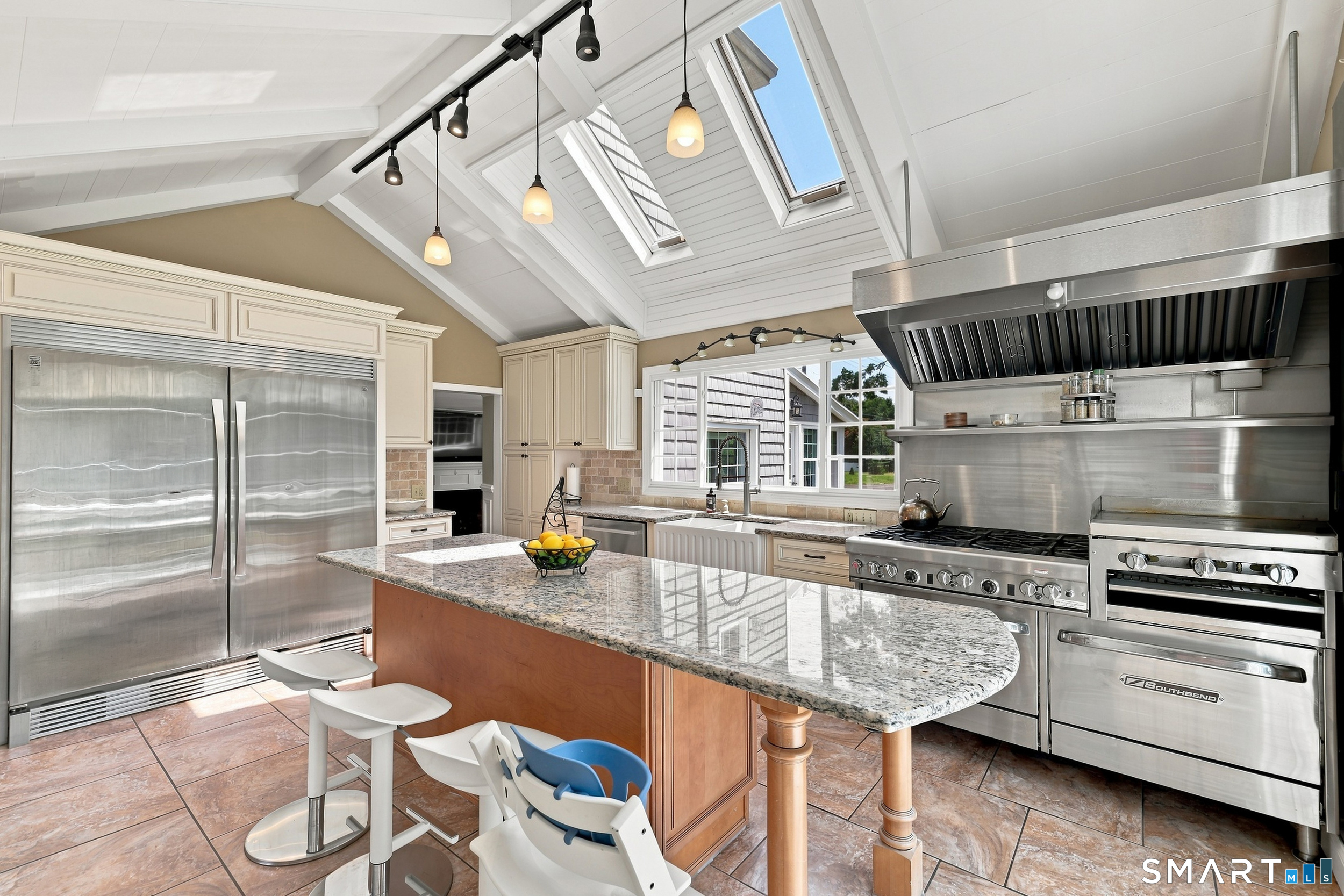 430 North Street Milford CT 06461