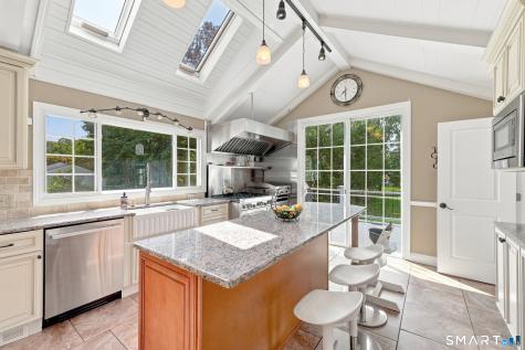 430 North Street Milford CT 06461