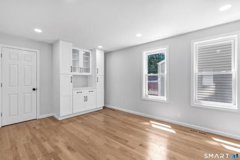41 Burritt Avenue Stratford CT 06615