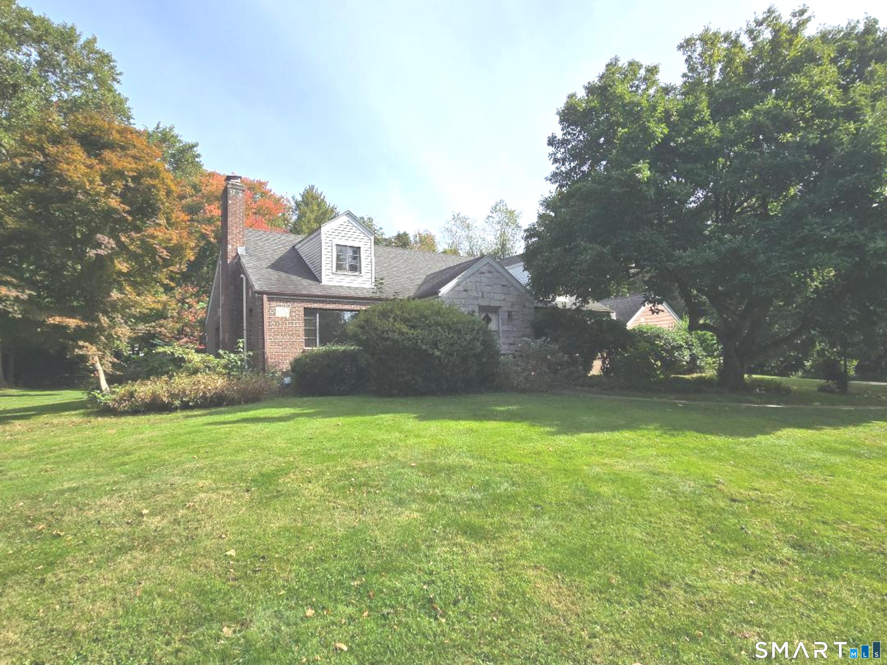 821 Bayberry Lane Orange CT 06477