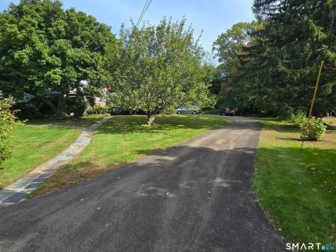 821 Bayberry Lane Orange CT 06477