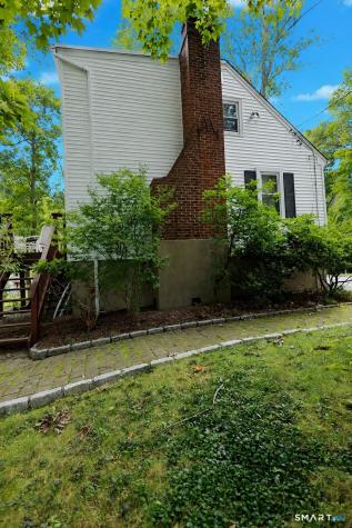 19 Olmstead Road Redding CT 06896