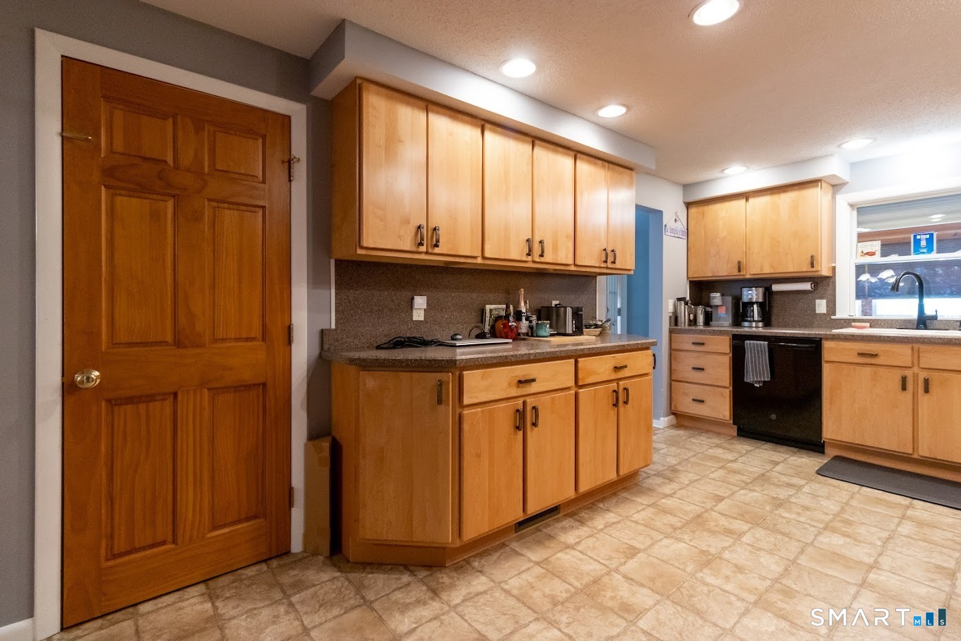 763 North Street Suffield CT 06078
