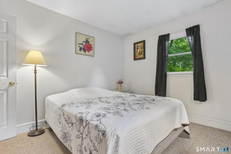 15 Hunters Path Clinton CT 06413