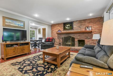 15 Hunters Path Clinton CT 06413