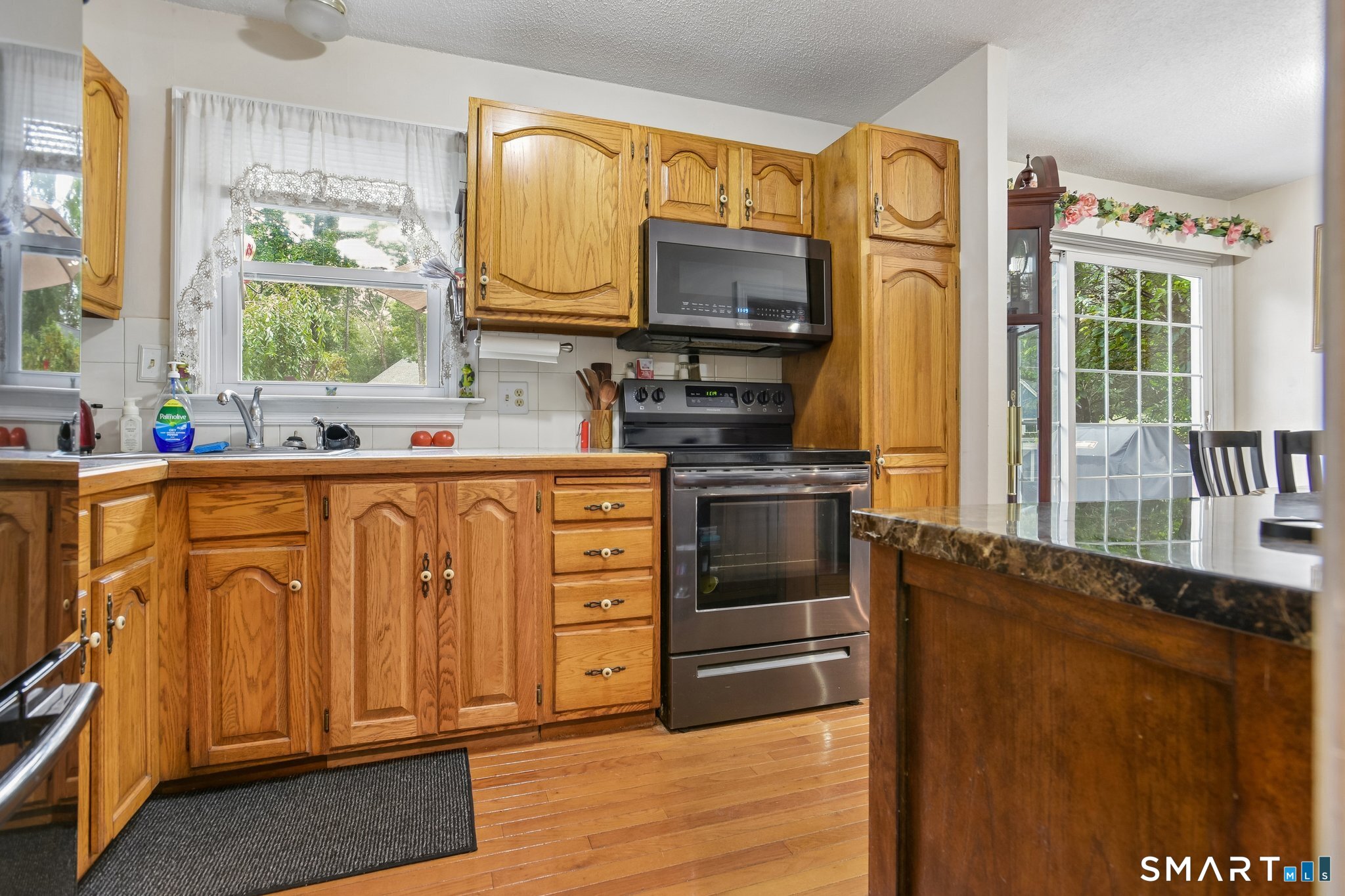 15 Hunters Path Clinton CT 06413