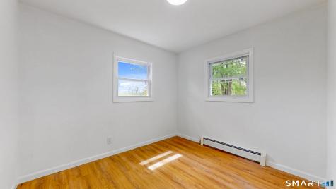 52 Glen Haven Road New Haven CT 06513
