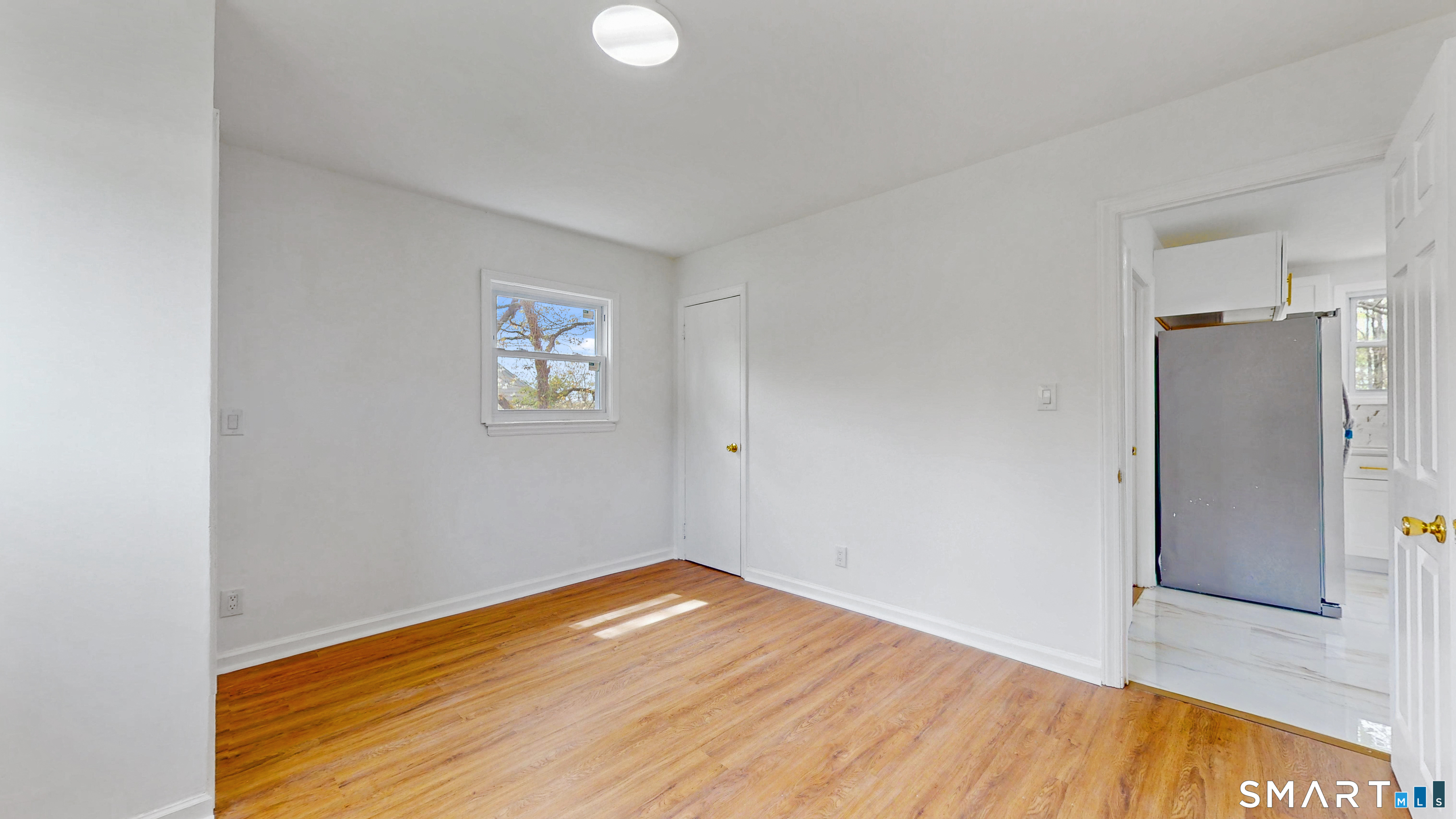 52 Glen Haven Road New Haven CT 06513