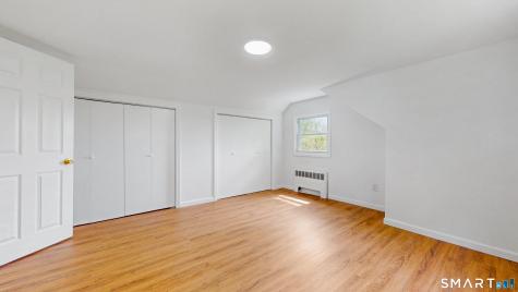 52 Glen Haven Road New Haven CT 06513