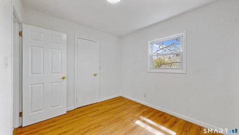52 Glen Haven Road New Haven CT 06513
