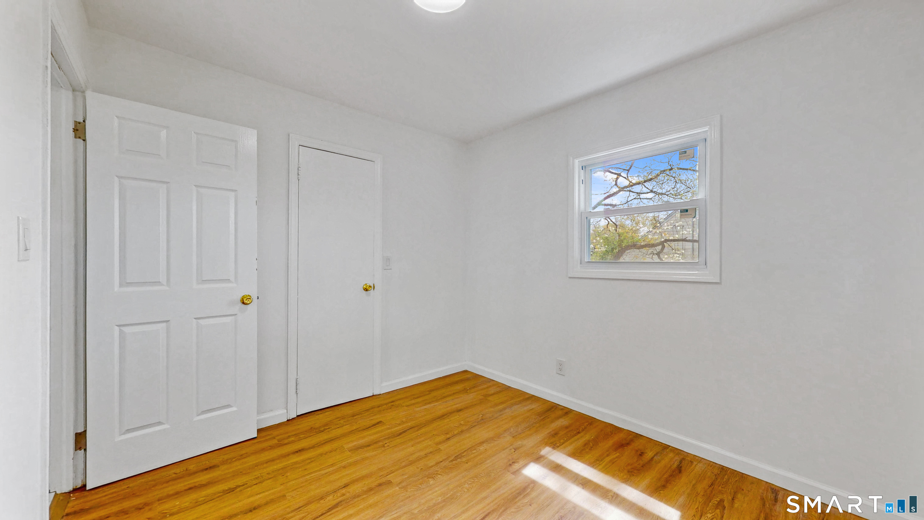 52 Glen Haven Road New Haven CT 06513