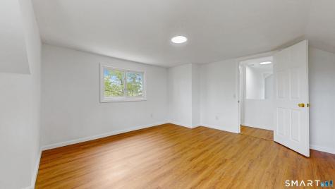 52 Glen Haven Road New Haven CT 06513
