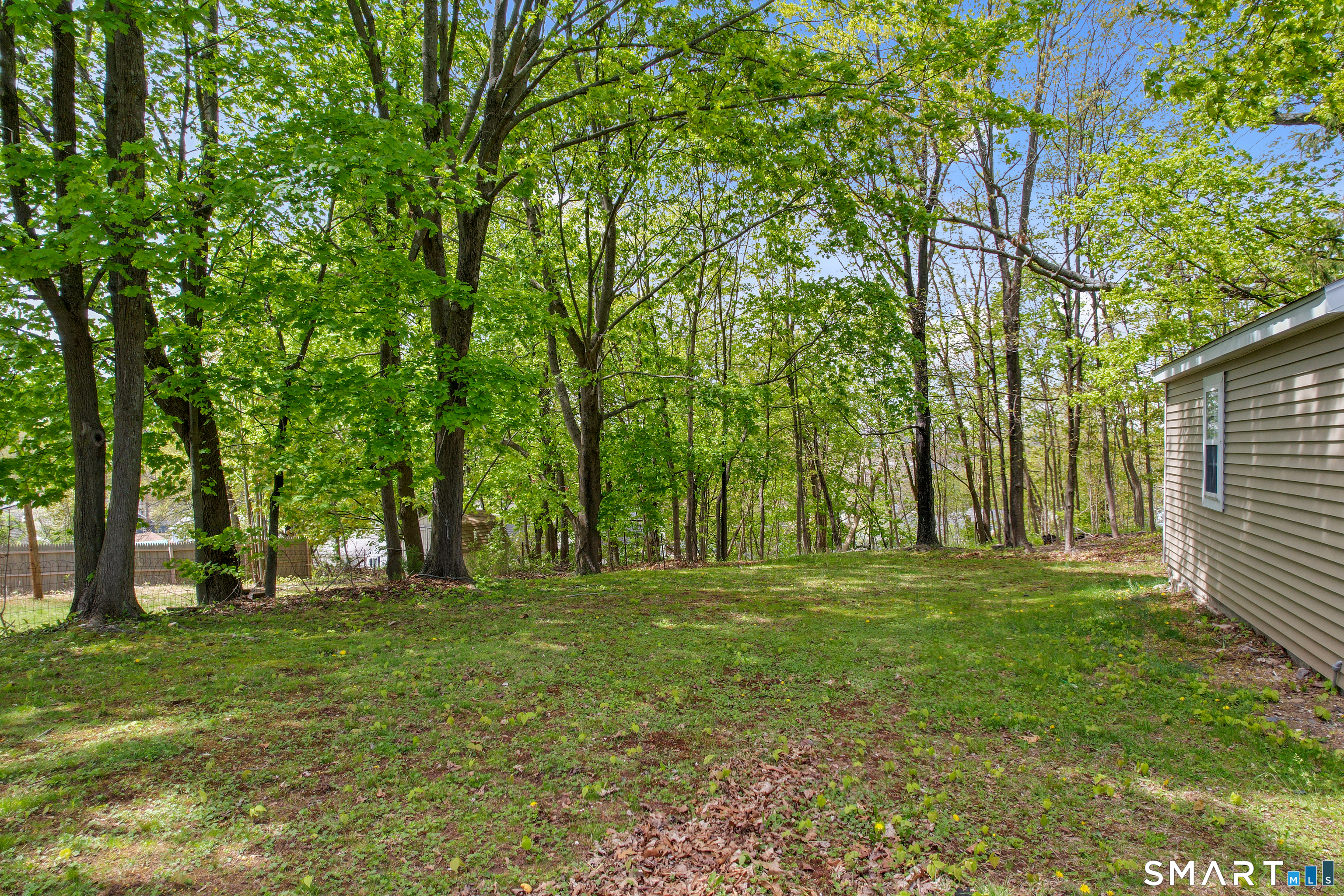 52 Glen Haven Road New Haven CT 06513