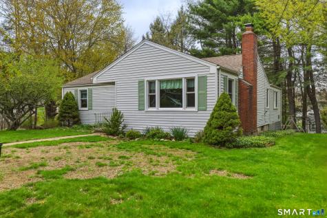 3 Bonnieview Drive East Granby CT 06026