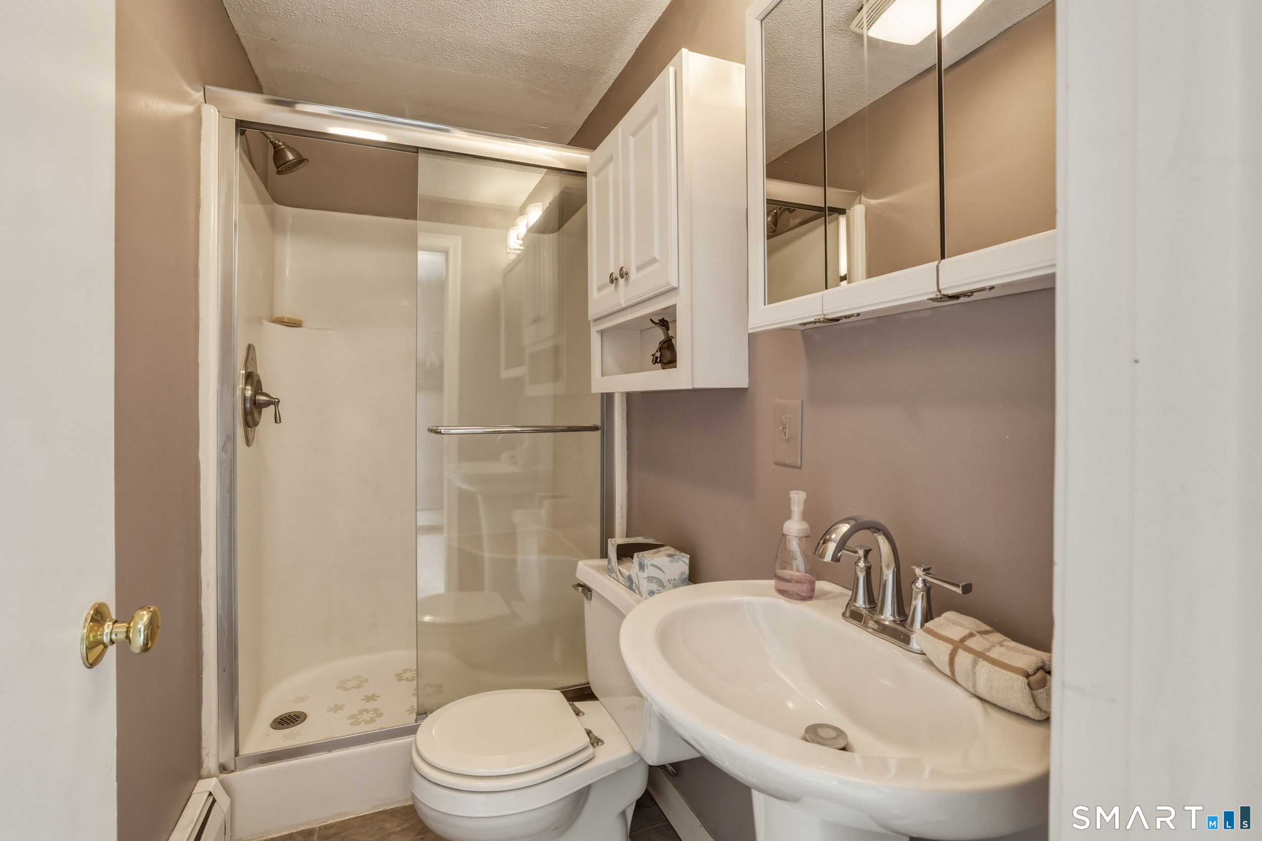 3 Bonnieview Drive East Granby CT 06026