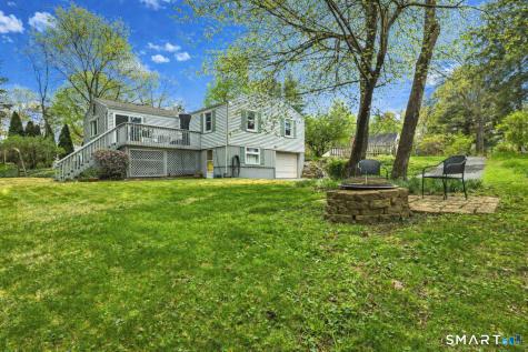 3 Bonnieview Drive East Granby CT 06026
