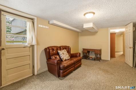 3 Bonnieview Drive East Granby CT 06026