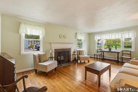 3 Bonnieview Drive East Granby CT 06026