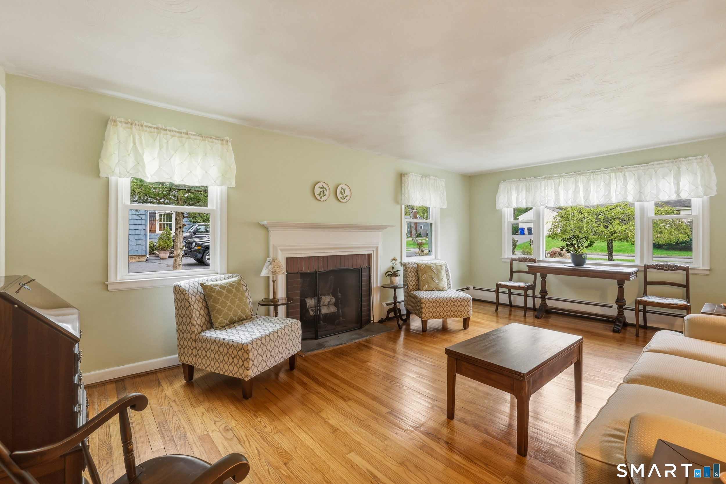 3 Bonnieview Drive East Granby CT 06026