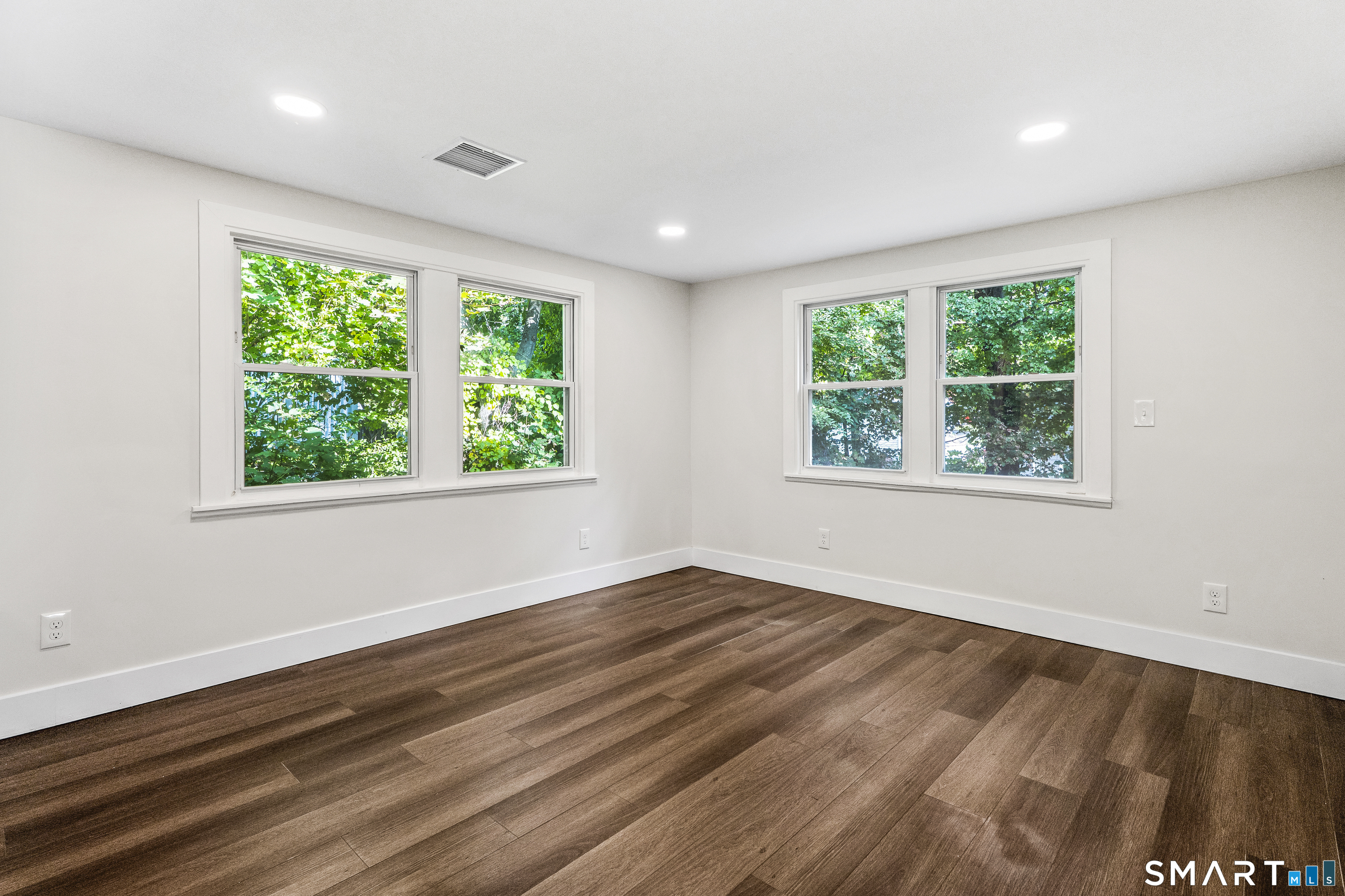 258 Bennett Street Fairfield CT 06825