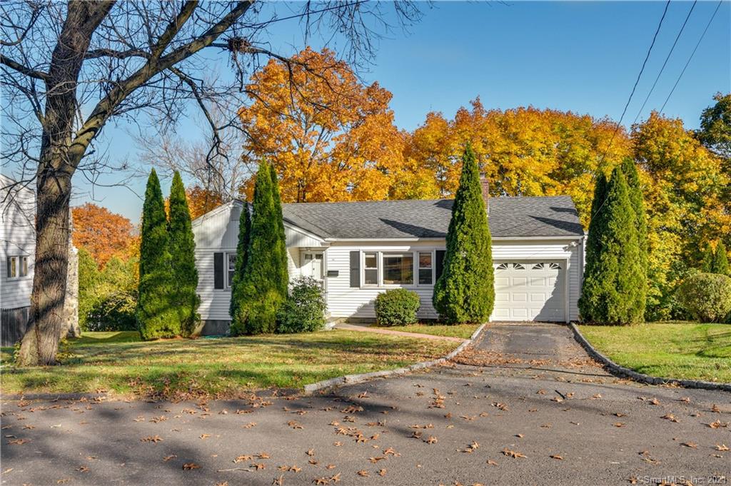 40 Mitchell Place Greenwich CT 06831