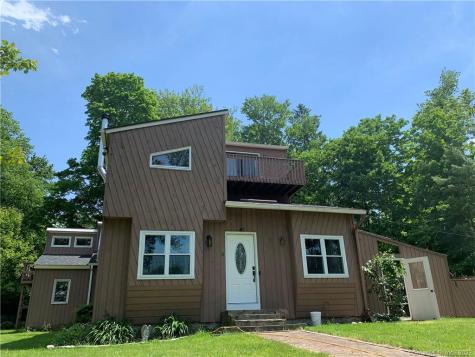 8 Calumet Road New Fairfield CT 06812