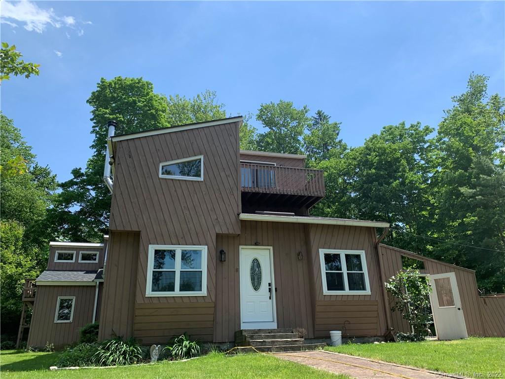 8 Calumet Road New Fairfield CT 06812