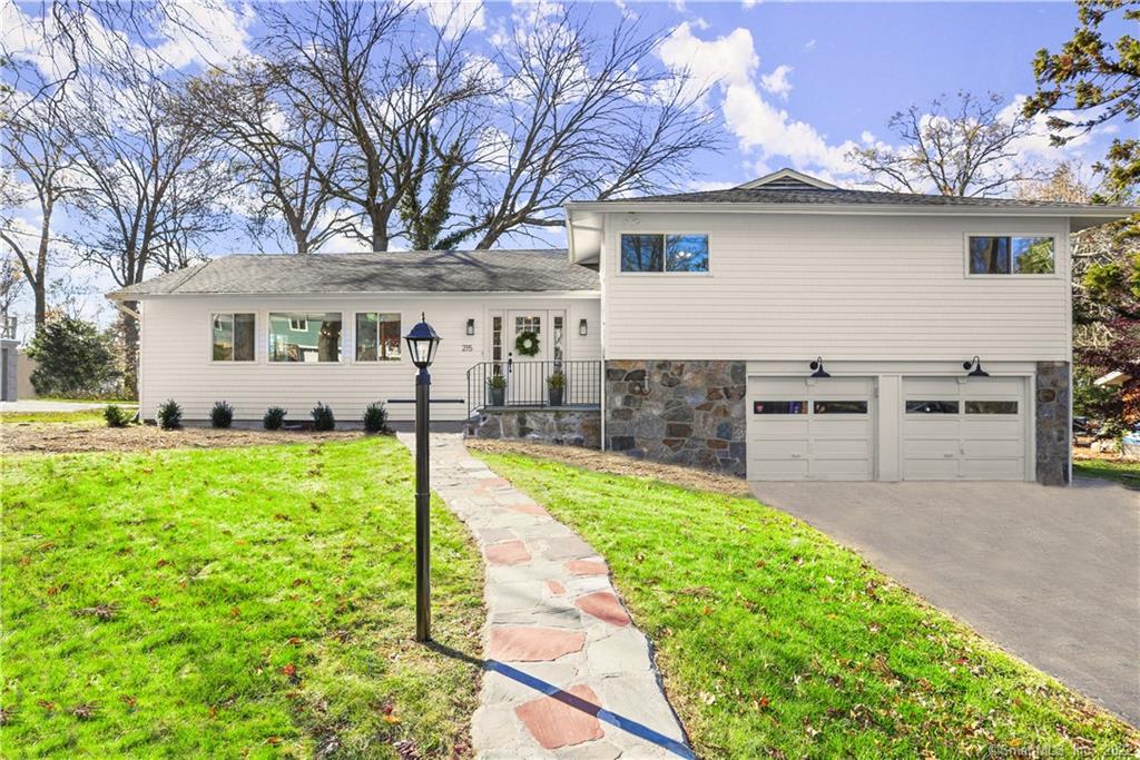215 Crest Terrace Fairfield CT 06825