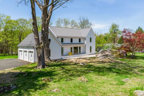 261 North Street Ridgefield CT 06877