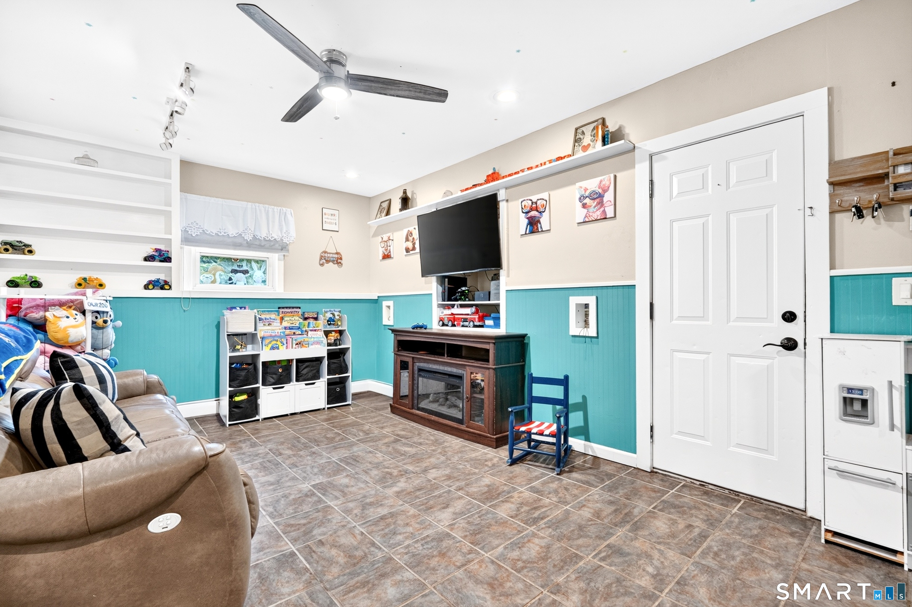 54 Taylor Terrace New Milford CT 06776
