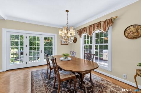 88 West Road Canton CT 06019