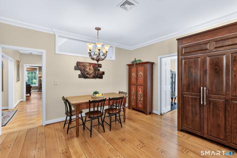 88 West Road Canton CT 06019