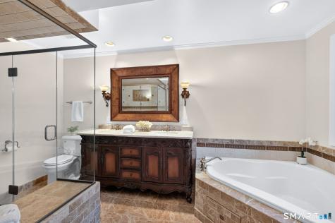 88 West Road Canton CT 06019