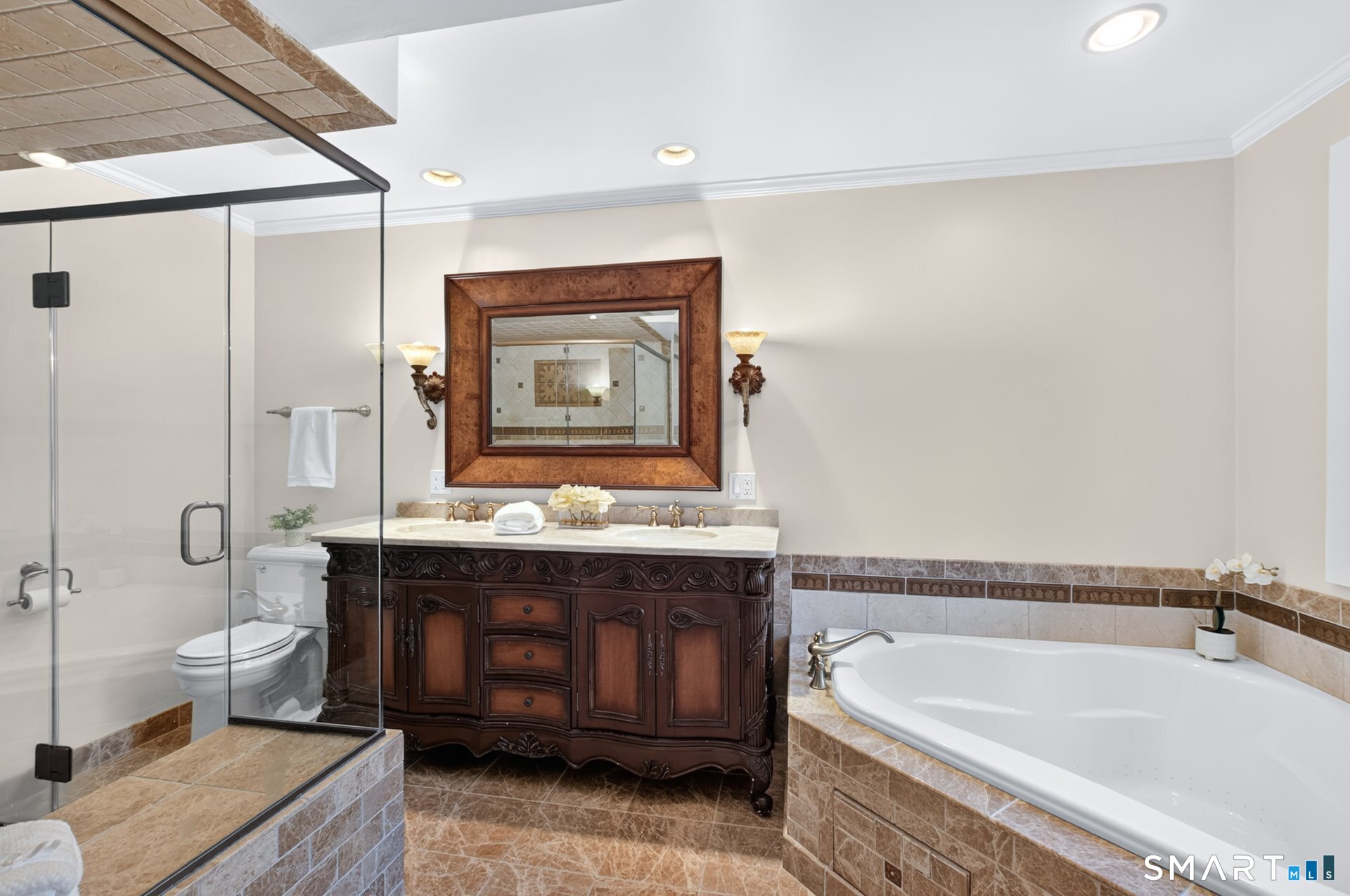 88 West Road Canton CT 06019