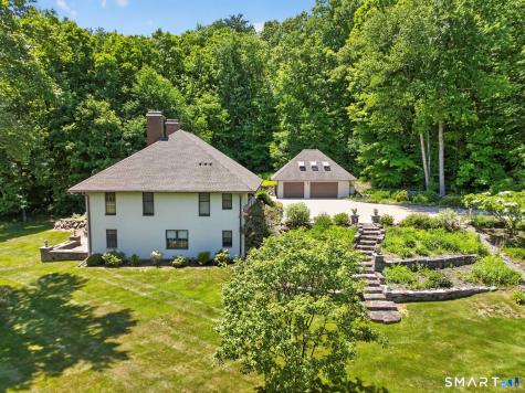 88 West Road Canton CT 06019