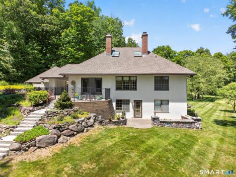 88 West Road Canton CT 06019