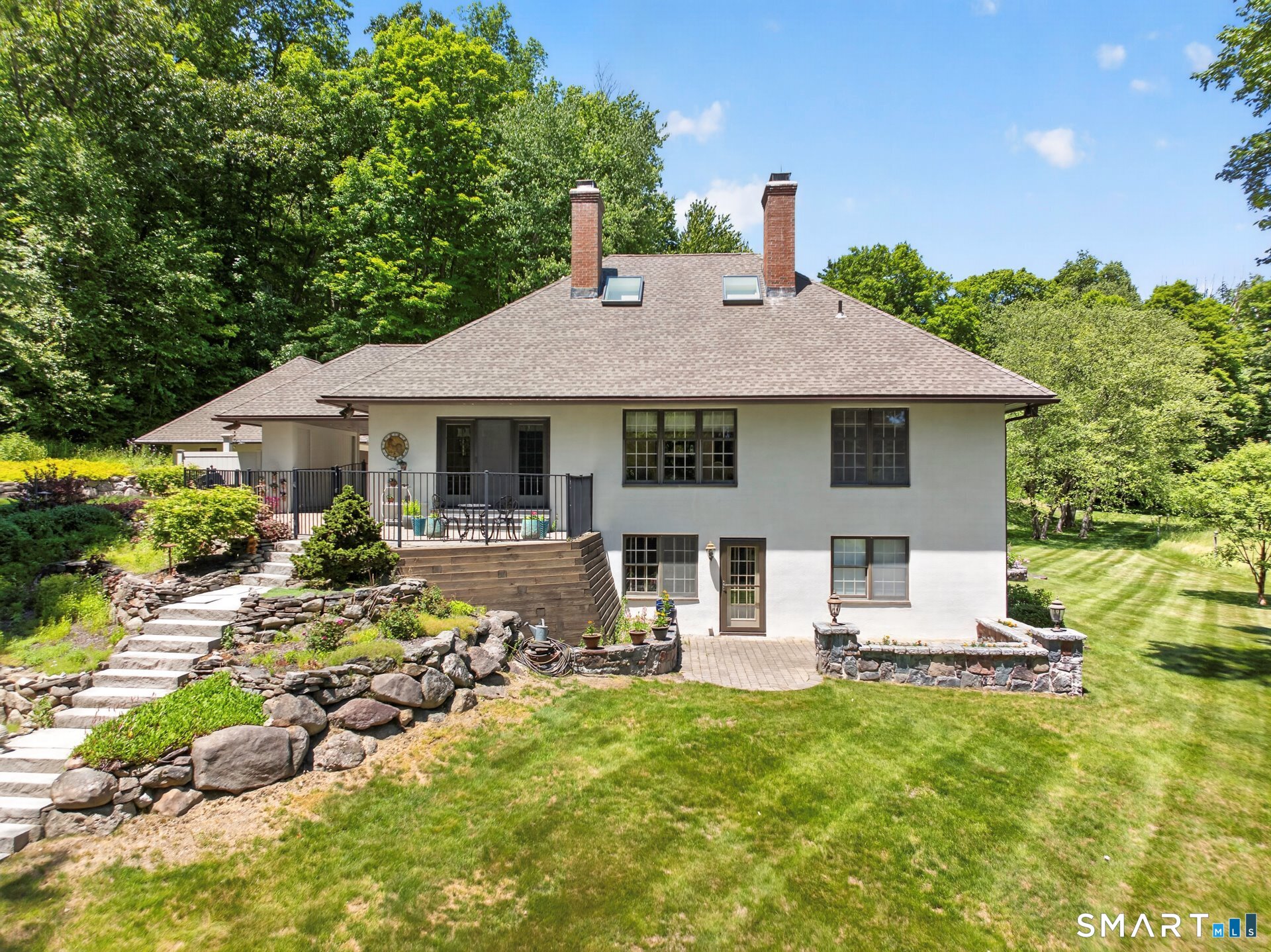 88 West Road Canton CT 06019