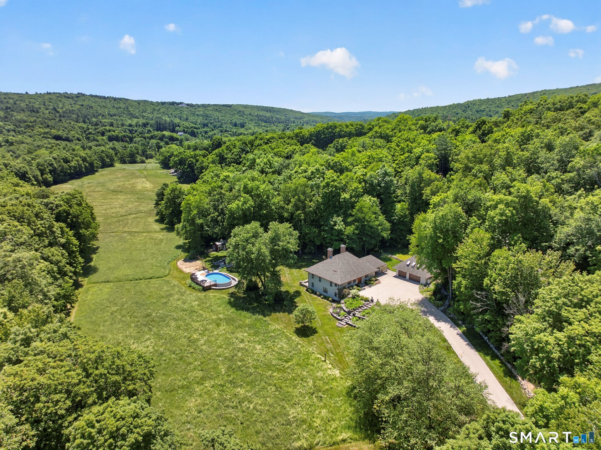 88 West Road Canton CT 06019
