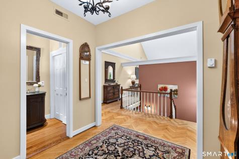 88 West Road Canton CT 06019