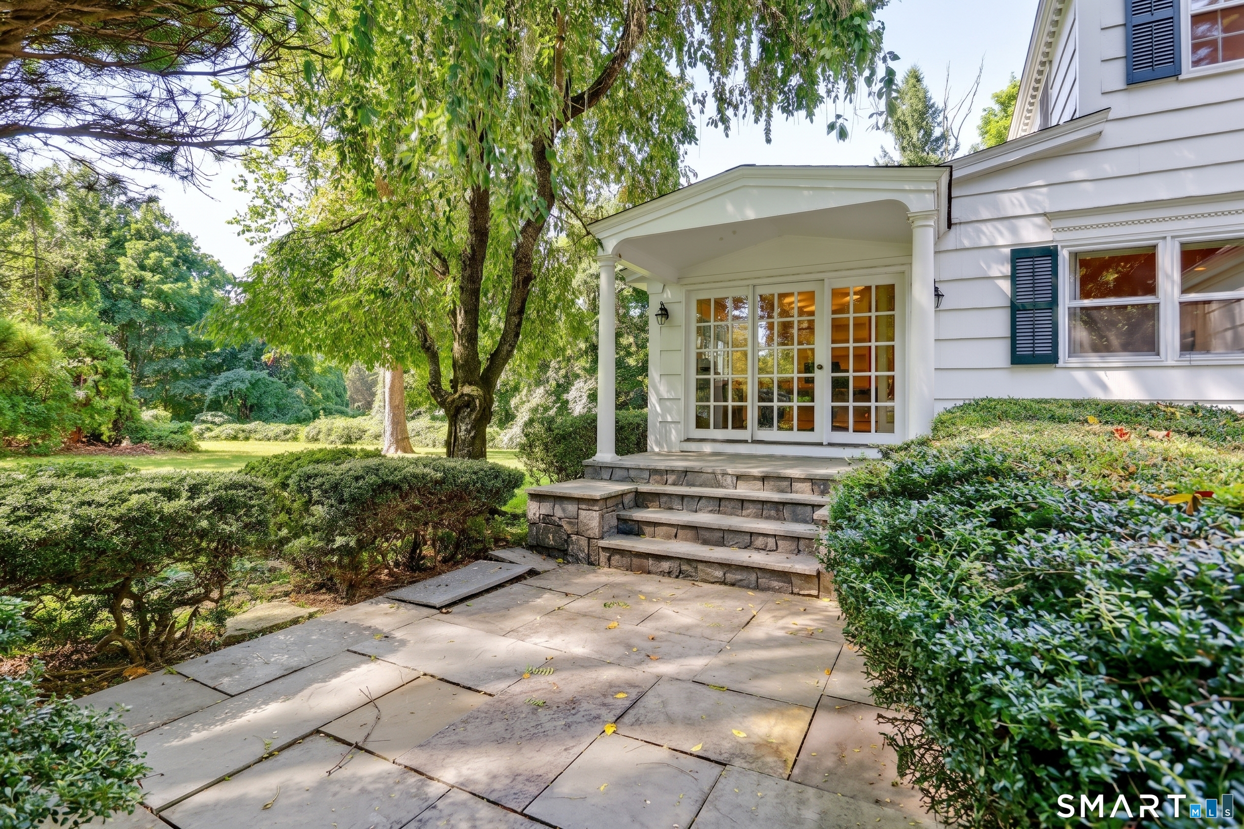 1951 Burr Street Fairfield CT 06824