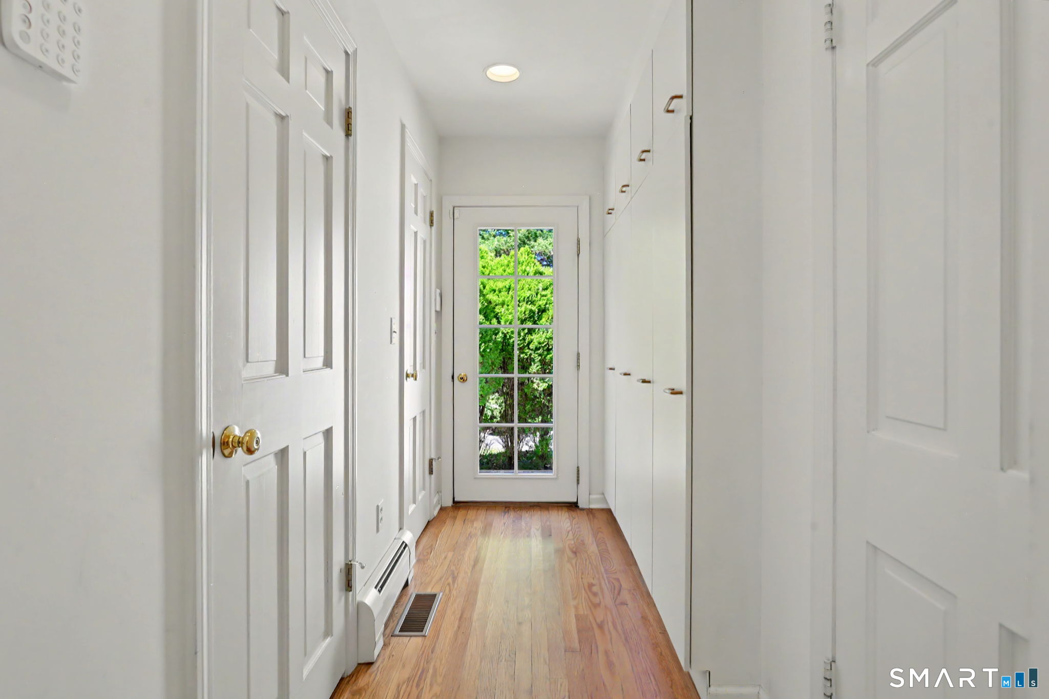 1951 Burr Street Fairfield CT 06824