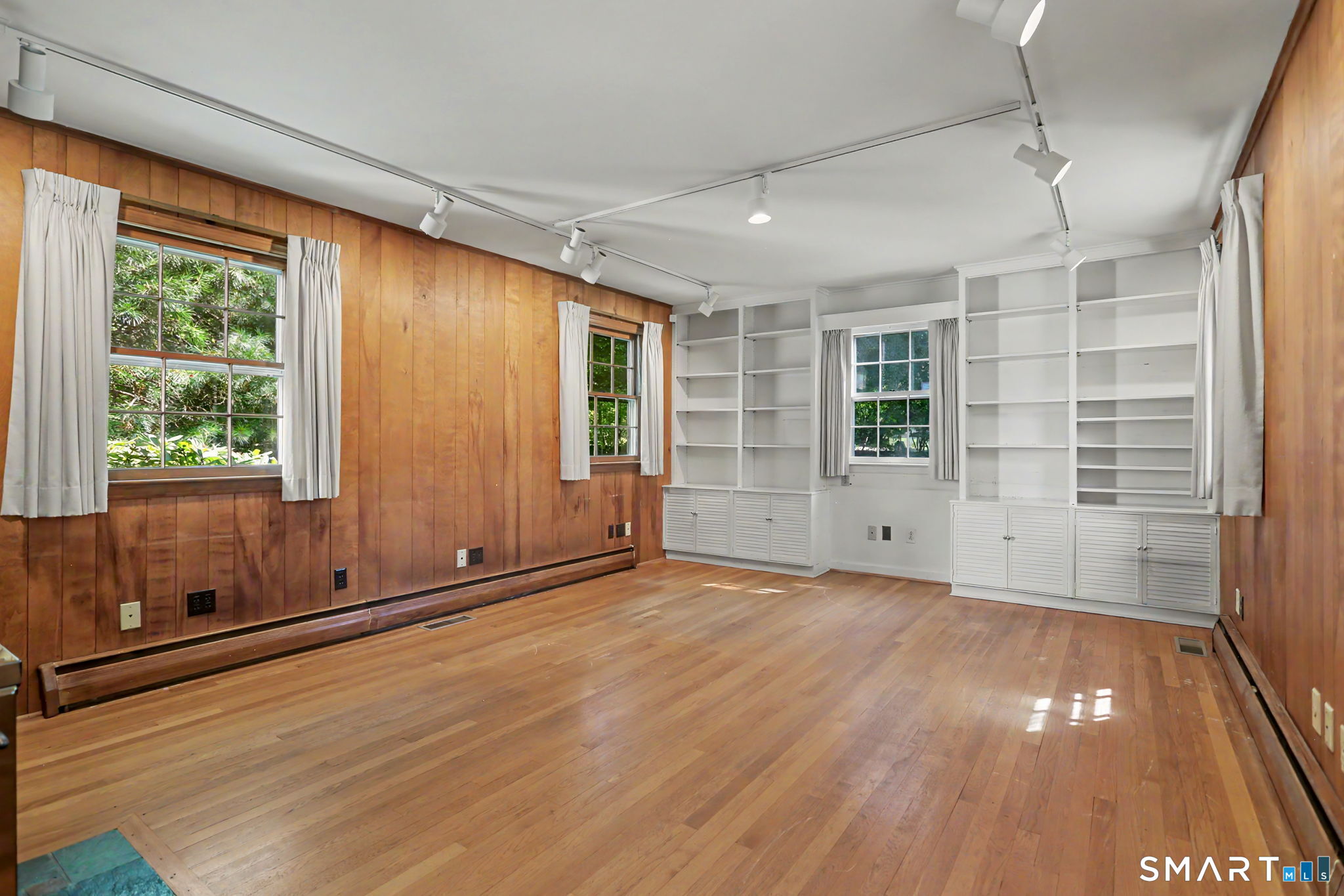 1951 Burr Street Fairfield CT 06824